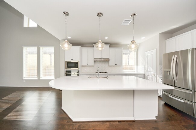 Building Photo - 1930 Waters Branch Dr