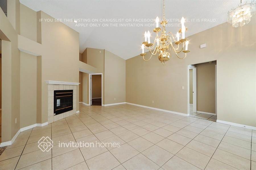 Building Photo - 1840 Candlestick Ct