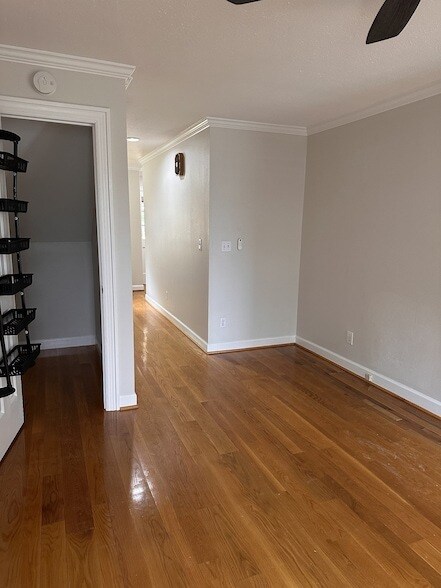 Building Photo - 306 W Colville St