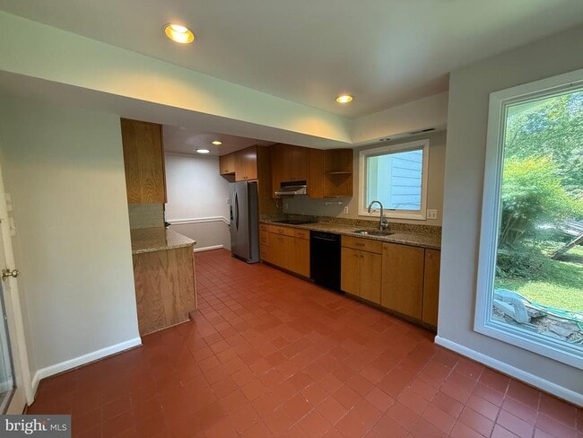 Building Photo - 6534 Jay Miller Dr