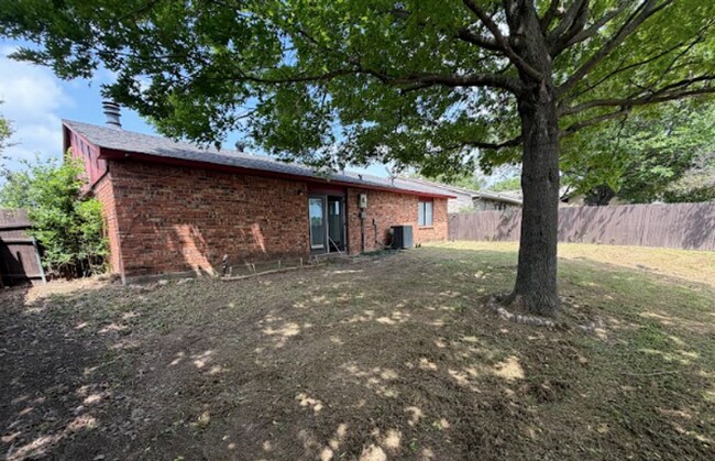 Building Photo - **MOVE IN READY HOME IN ALLEN**