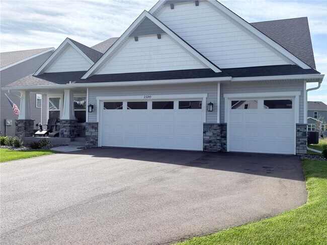 Building Photo - 23245 Farmstead Wy