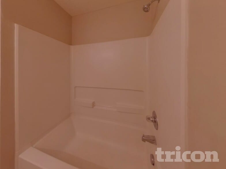 Building Photo - 158 Hunters Mill Ln