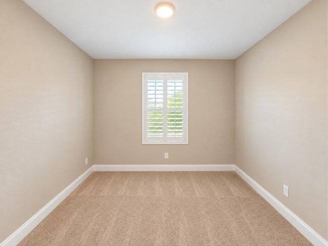 Building Photo - 1233 Black Oak Cir