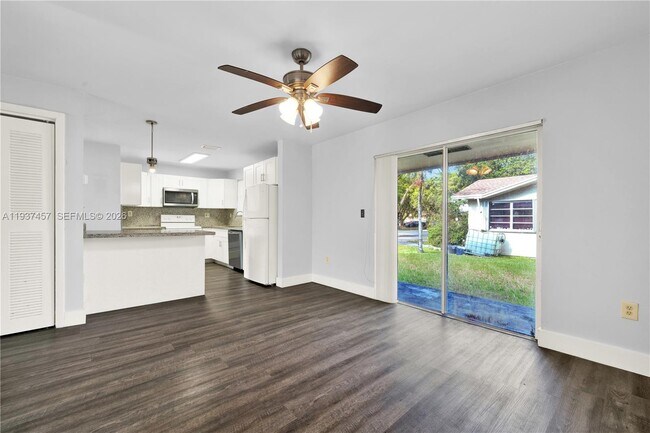 Building Photo - 20537 SW 92nd Ct