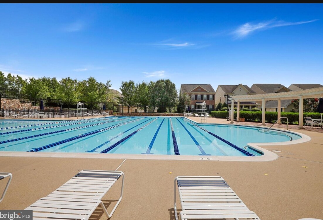 Building Photo - 1110 Posey Ln