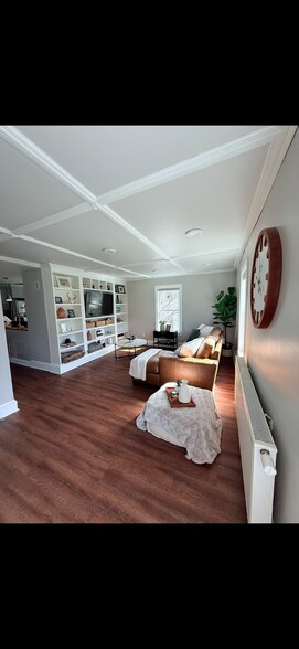 Building Photo - 15 Essex St