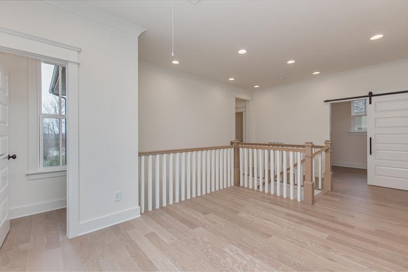 This photo is of a completed version of the same floor plan and same designer finishes - representative only. - 1945b Kimbark Dr