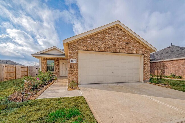 Building Photo - 24119 Maple Turn Ln
