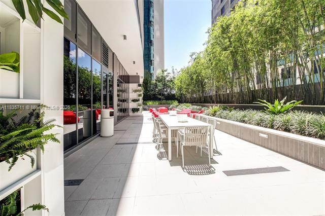 Building Photo - 55 SW 9th St