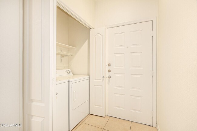 Building Photo - 6900 E Princess Dr