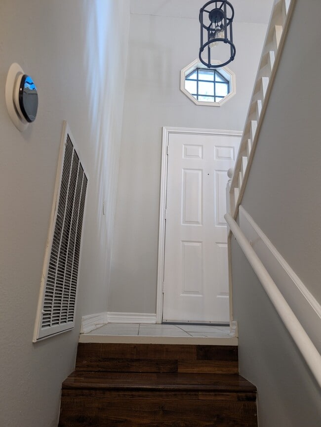 Building Photo - Spacious 3BR 3BA • Attached Garage • Two Patios • Two Primary Suites in Spring