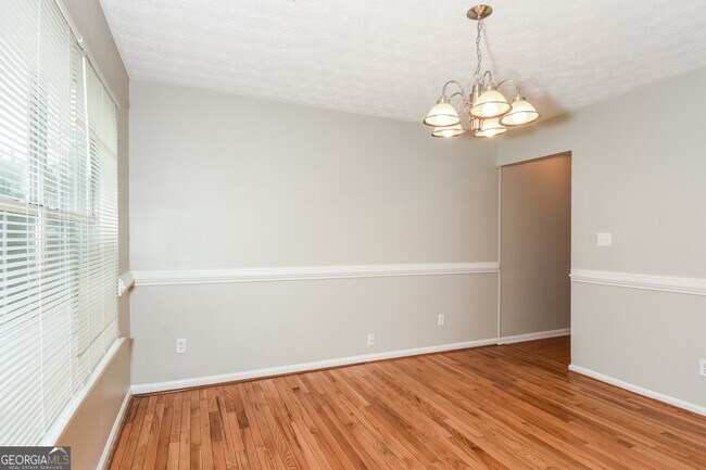 Building Photo - 1237 Ling Way