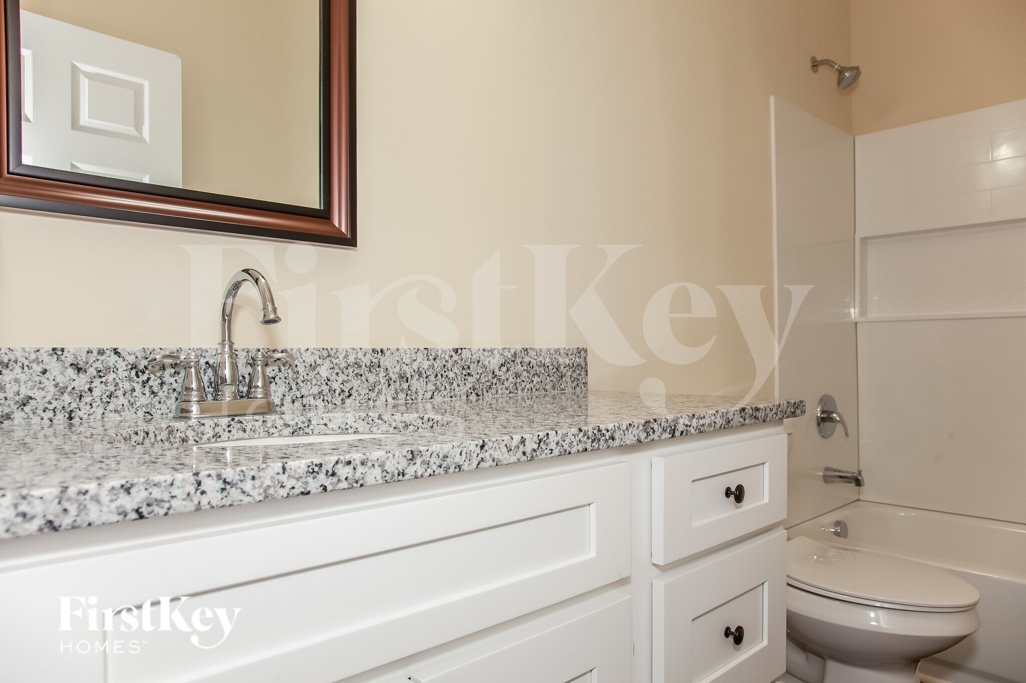 Building Photo - 5039 Tuckaseegee Rd