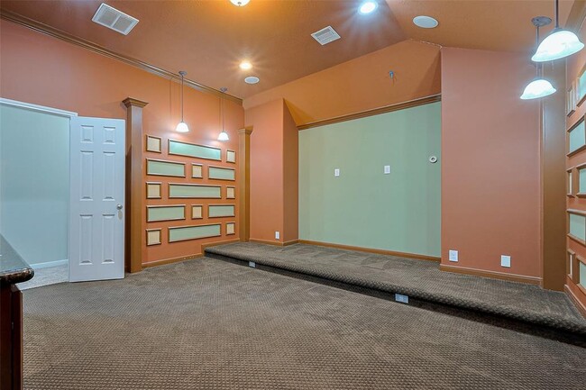 Building Photo - 5627 Granite Falls Ln