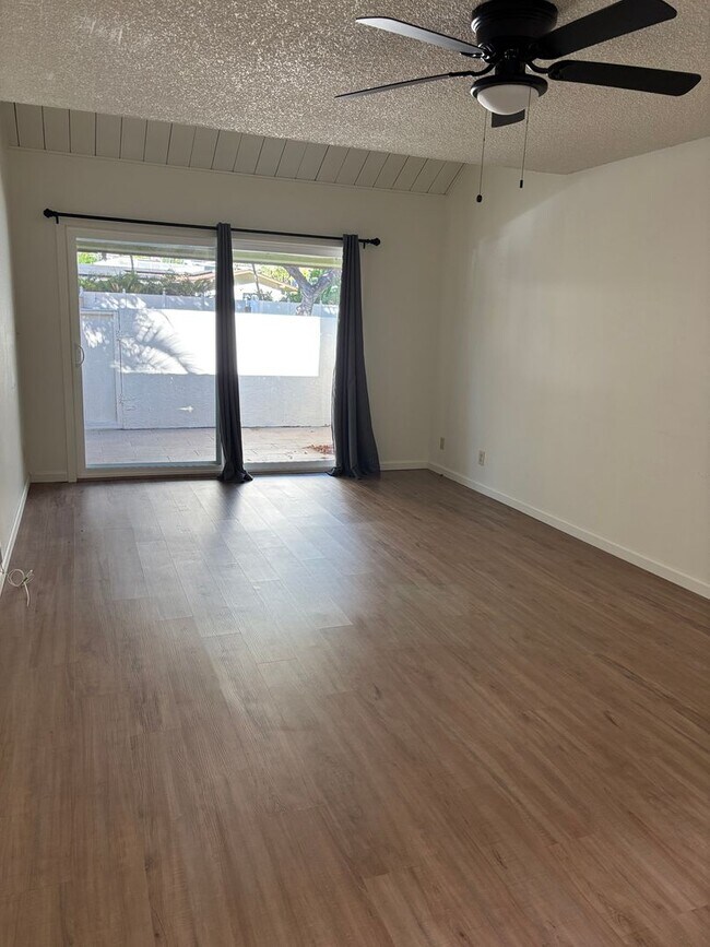 Building Photo - Hawaii Kai - The Village Green - 3 Bdrm/2 Bath/2 Prkg - $3,400