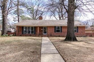 Building Photo - Beautifully Renovated Historic Home with a Large Backyard!