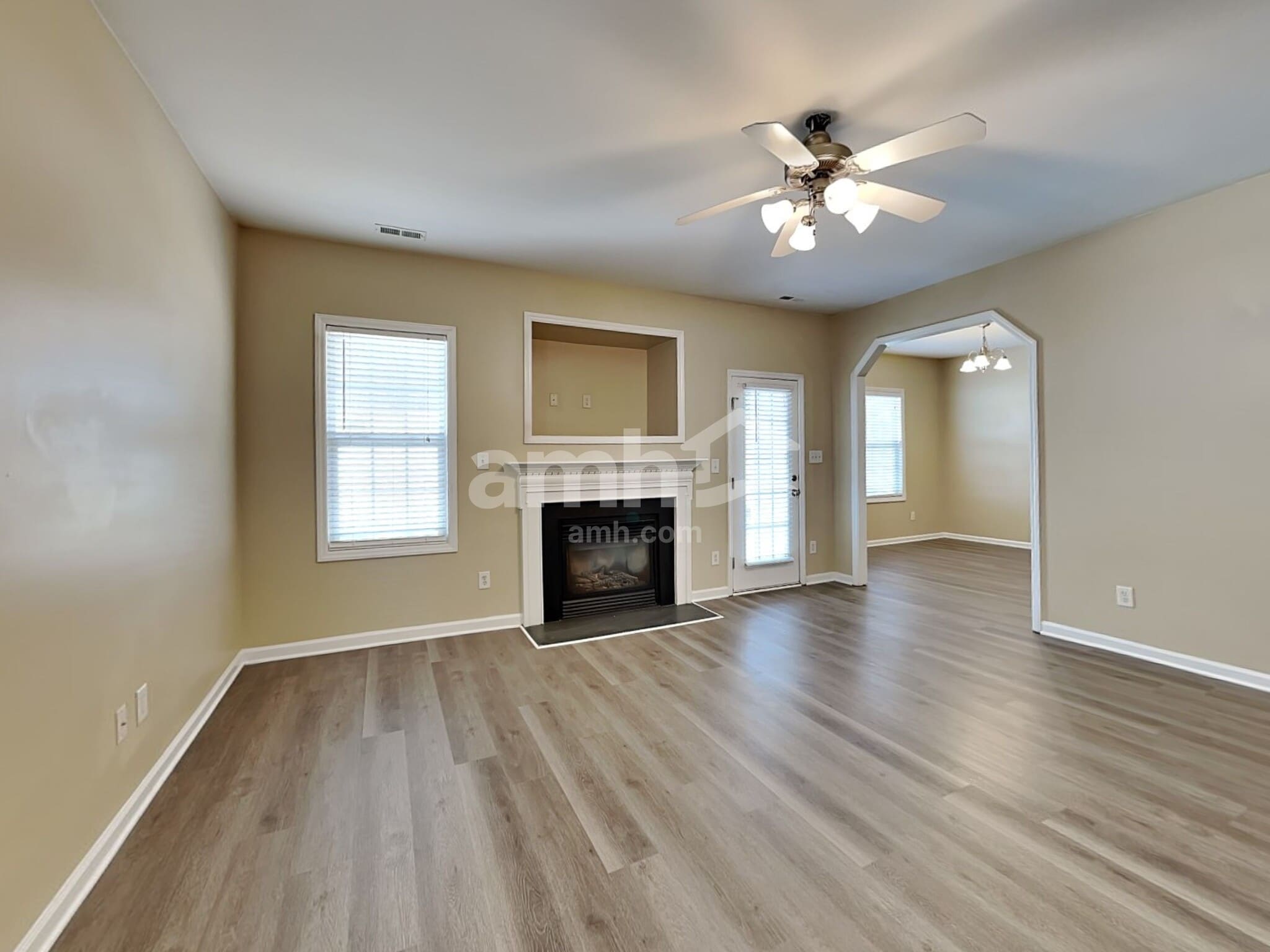 Building Photo - 8629 Boysenberry Ln