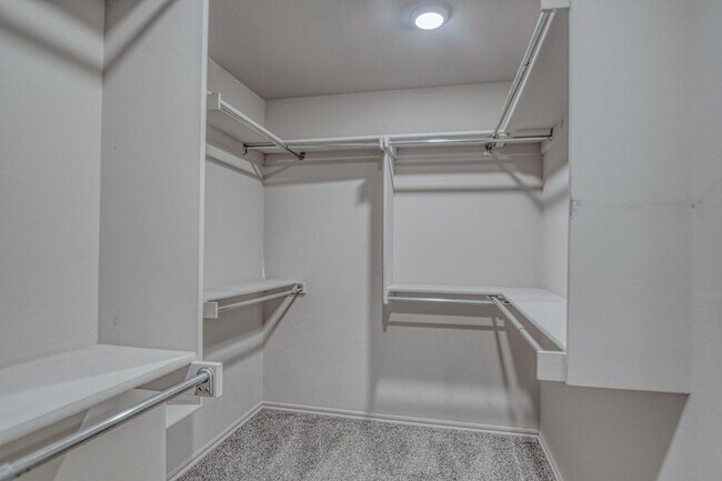Building Photo - 11141 SW 39th Ct