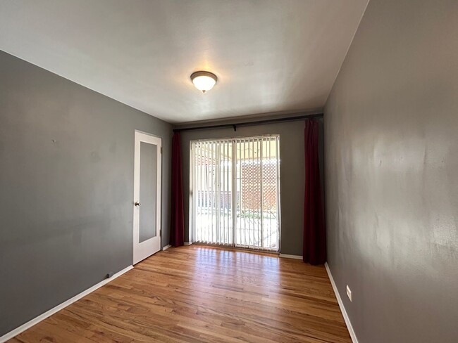 Building Photo - $0 DEPOSIT OPTIONS. CHARMING 4-BEDROOM HOM...