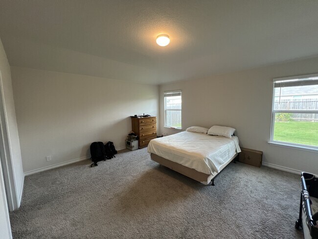 Building Photo - 317 Denison Dm