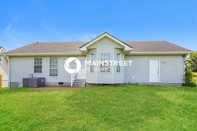 Building Photo - 3 Bedroom Pet-Friendly Home in Madison, TN with Main Street Renewal