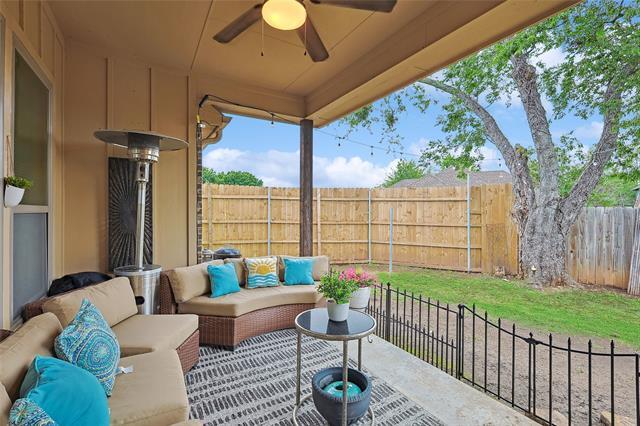 Building Photo - 342 W Huffman St