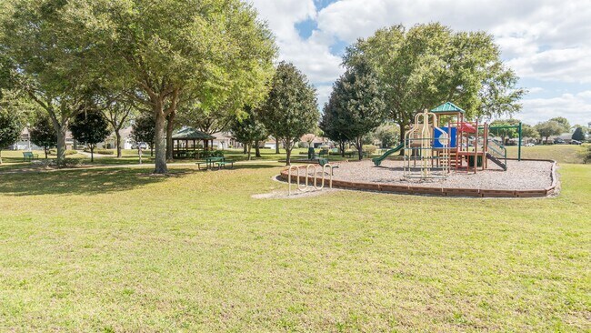 Building Photo - 774 Princeton Dr
