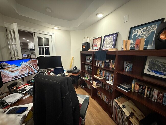 Building Photo - 34 Jamaica Rd