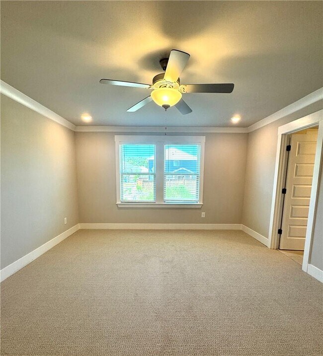 Building Photo - 534 Payne Rd