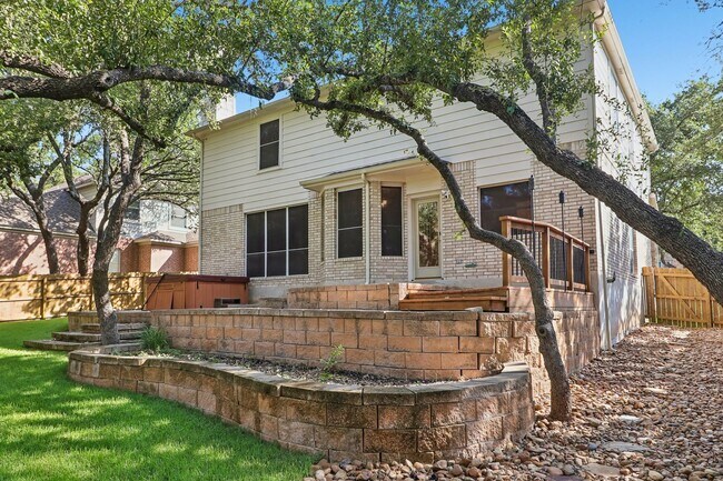 Building Photo - 3904 Arroyo Seco