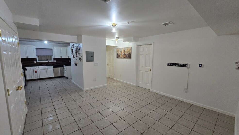 Building Photo - 33-35 Pierce Street, 1L