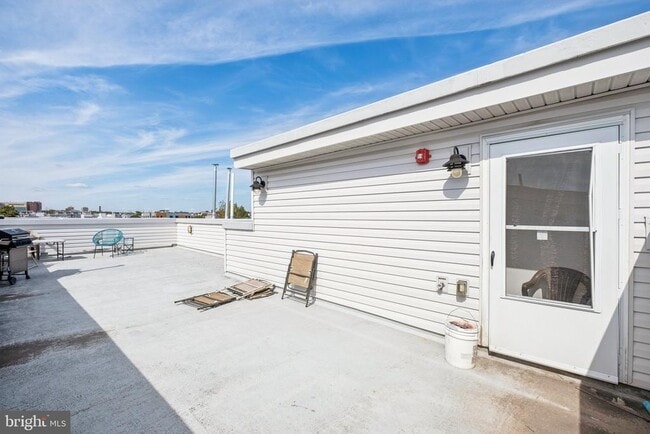 Building Photo - 1931 N Philip St