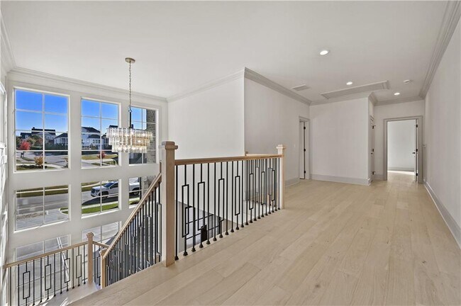 Building Photo - 2447 Rock Maple Dr NE