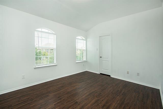 Building Photo - 917 Swan Ridge Dr