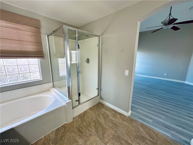 Building Photo - 8923 Deep Ridge Ct