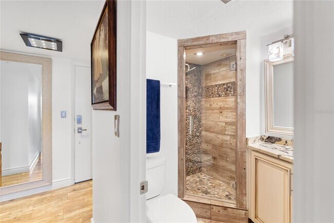 Building Photo - 1750 Benjamin Franklin Dr