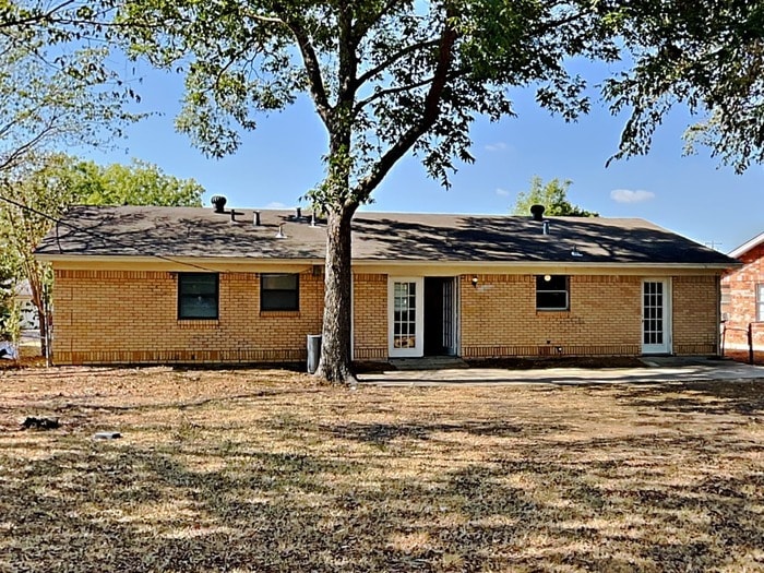 Building Photo - 764 Oakwood Ave