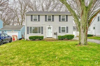 Building Photo - 170 Hilltop Rd