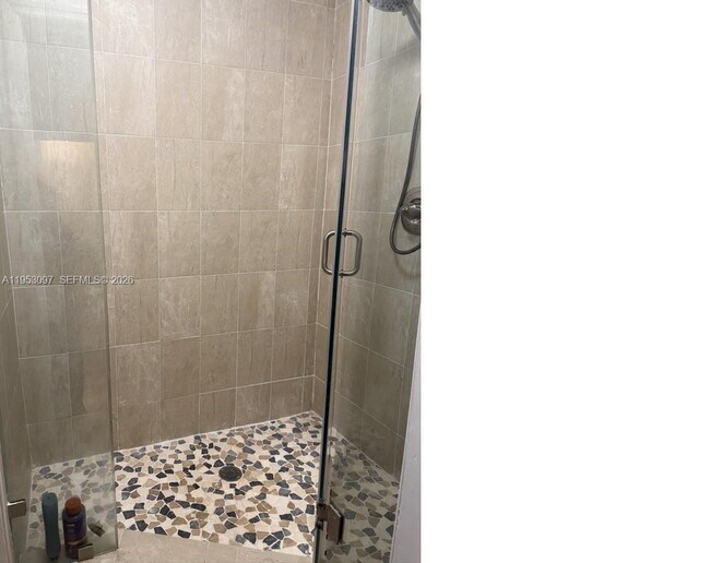 Building Photo - 1950 S Ocean Dr