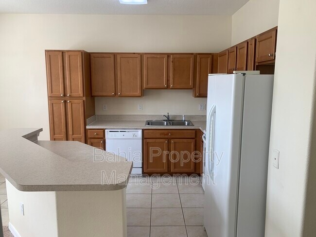 Building Photo - 2502 Lexington Oak Dr