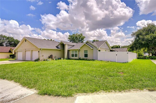 Building Photo - 1108 Dockside Dr