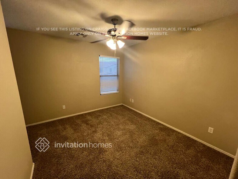 Building Photo - 8923 E Pampa Ave