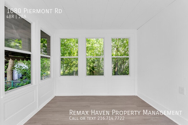 Building Photo - 1080 Piermont Rd