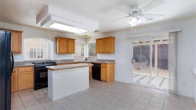 Building Photo - 7557 Spindrift Tide Ct