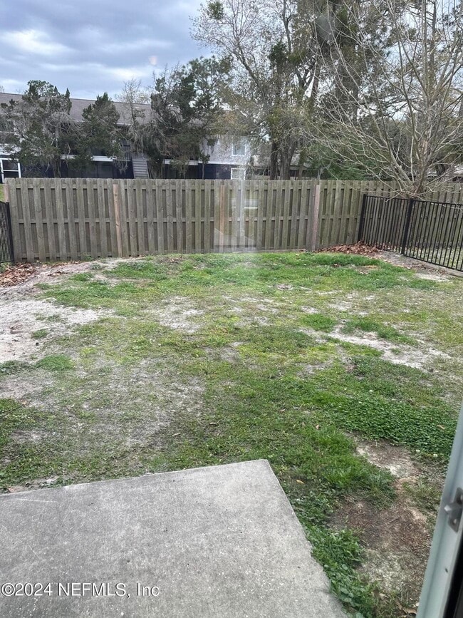 Building Photo - 7829 Echo Springs Rd