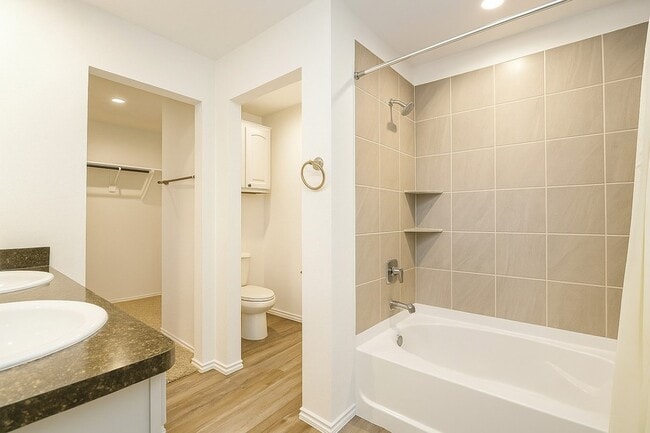 Building Photo - 5611 Simcrest Grove Dr