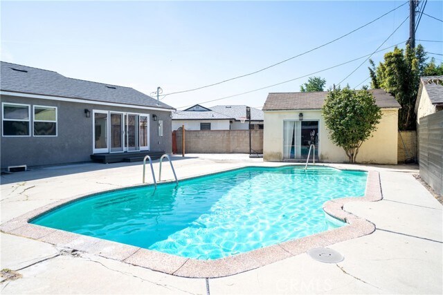 Building Photo - 11205 Woolford St