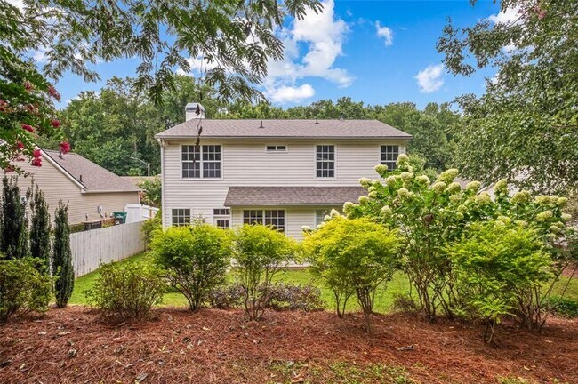 Building Photo - 1163 Rhyne Chase