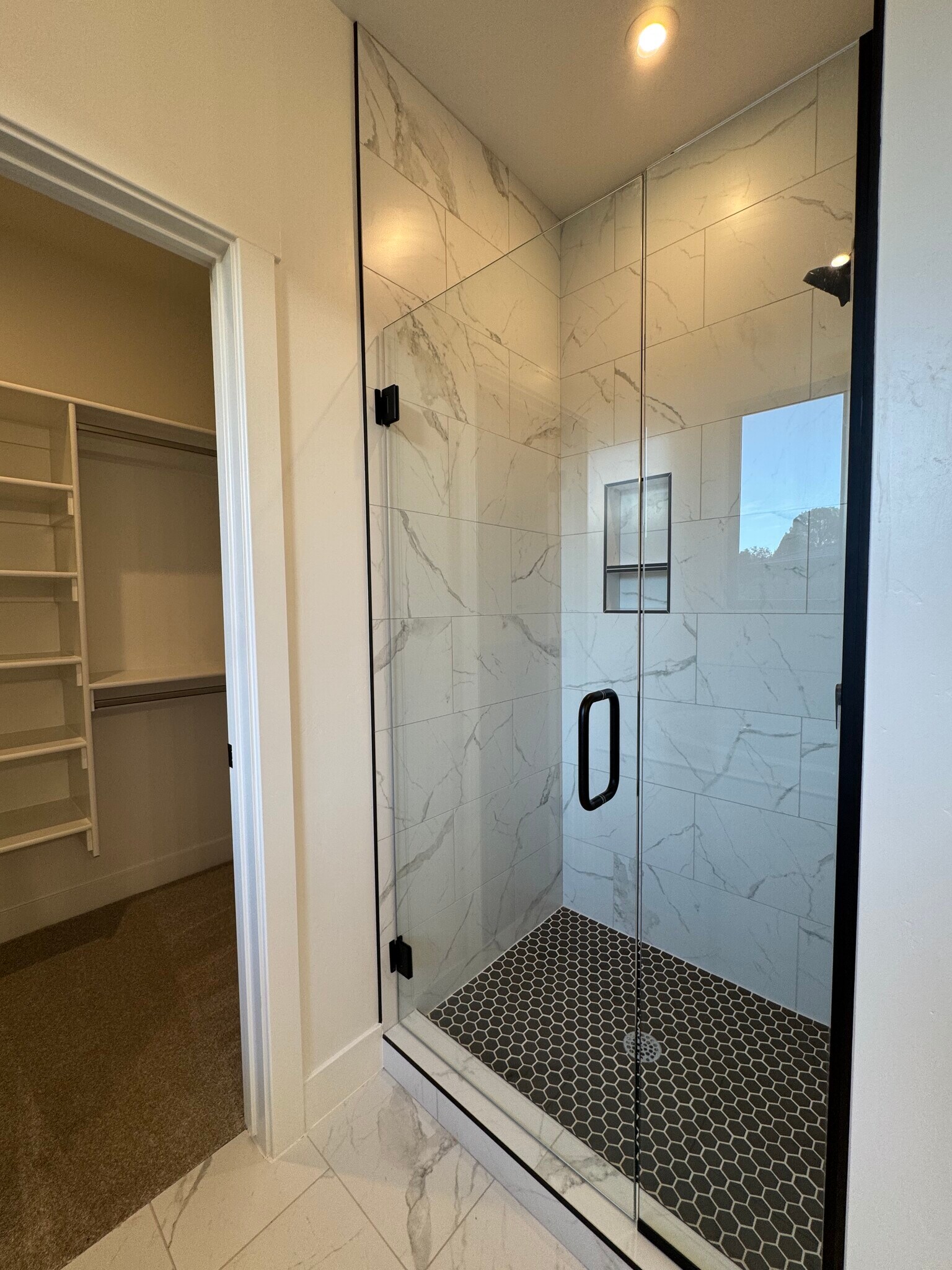 Building Photo - 1603 E Dihedral Dr